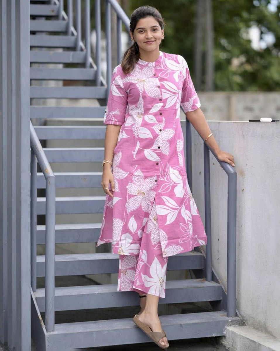 India Women Floral Print A-line Kurta Set 414