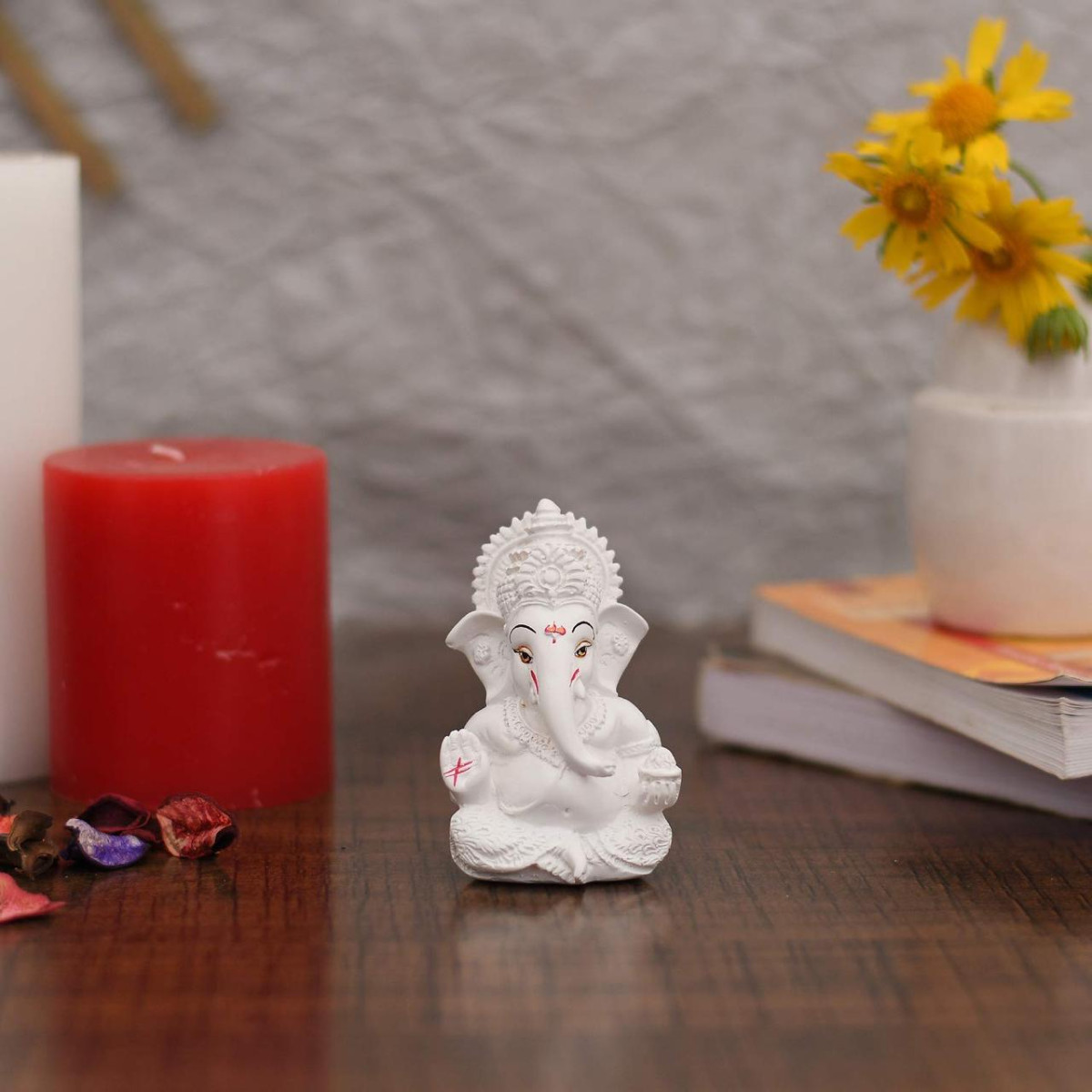 Collectible India Ganesh Idol Ganesha Statue For Car Dashboard White (8 X 1