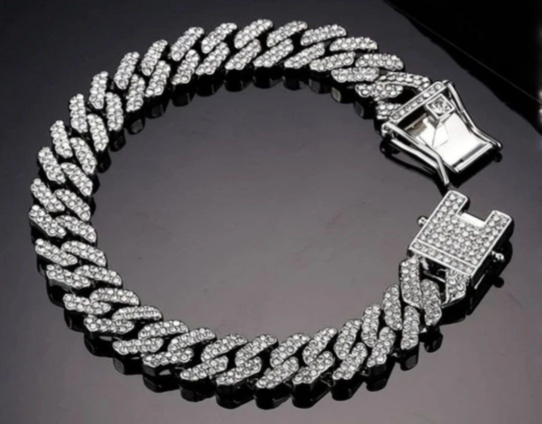Grab Alloy Silver Bracelet 209 - Click Here To Join All Deals