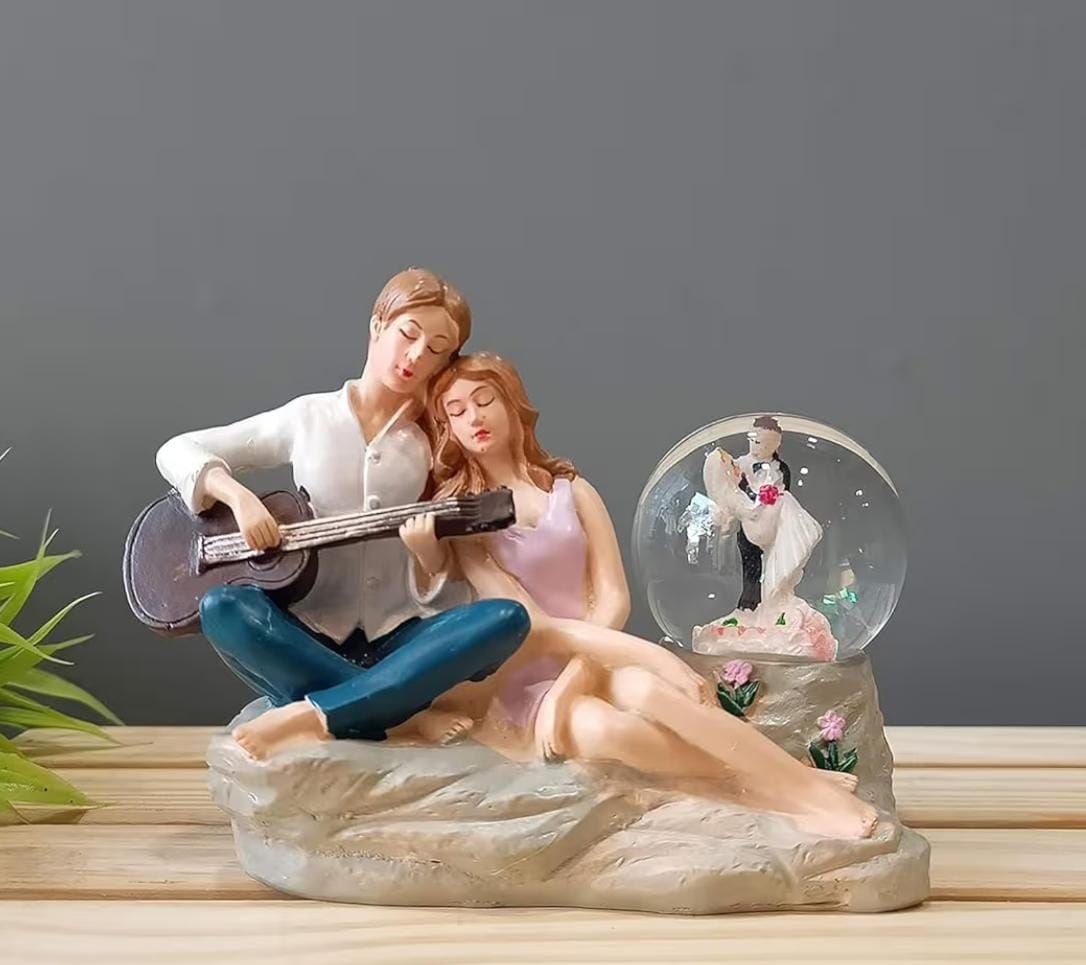 Craftvatika Romantic Love Couple Glass Ball Miniature Statue Showpiece For 