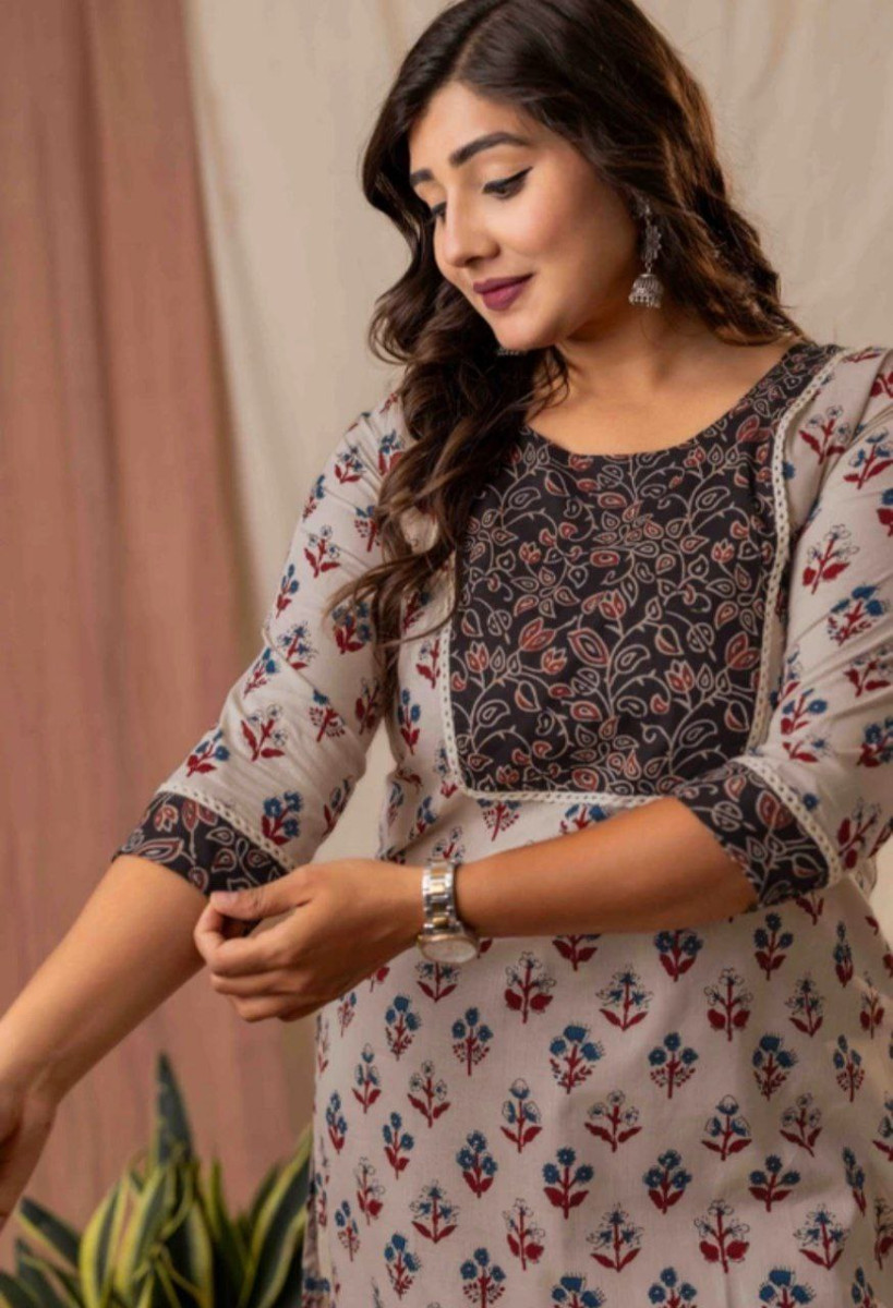 Grabamthi Women Floral Print Self Design Pure Cotton Straight Kurtadeal At 