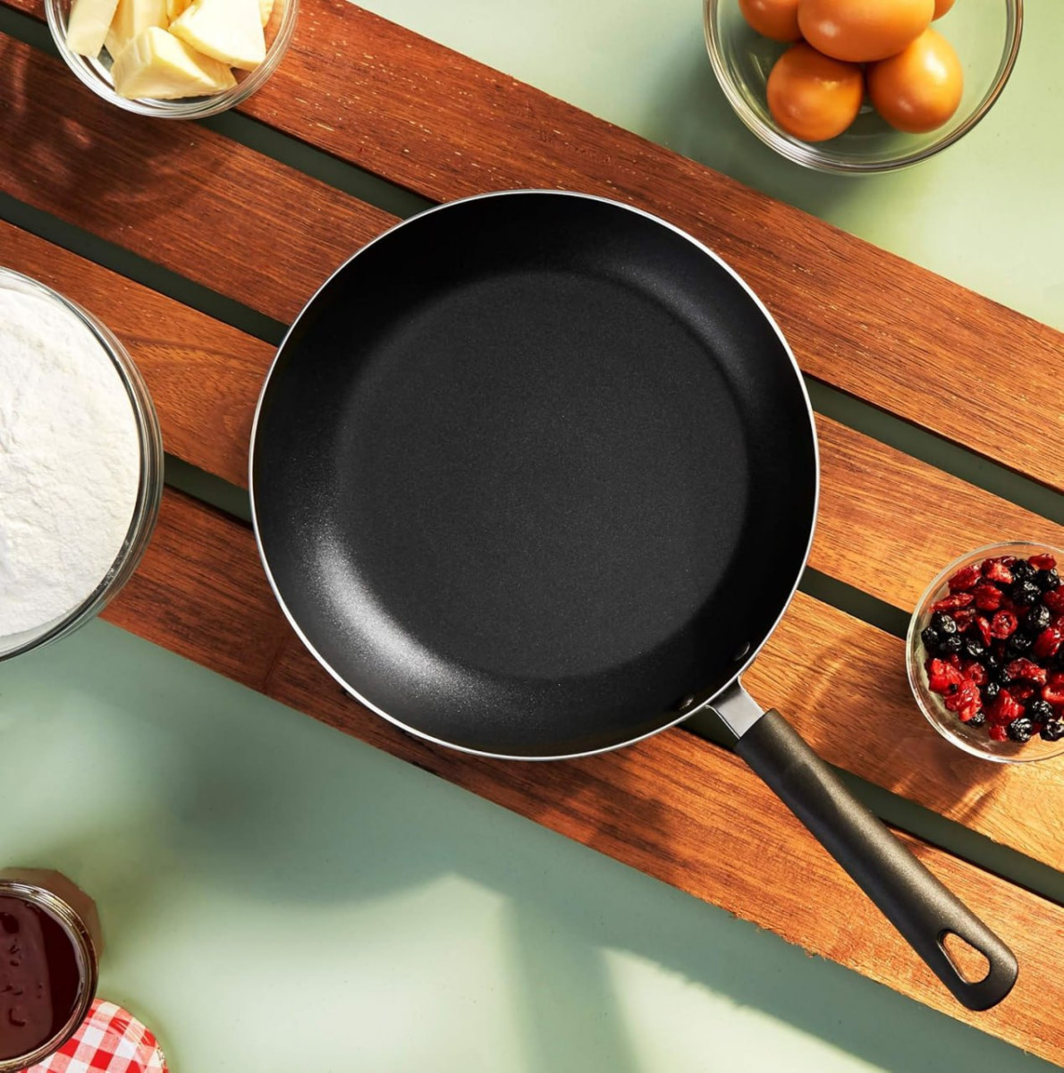Solimo Aluminium Non-stick Frypan 239 – Best Price in India