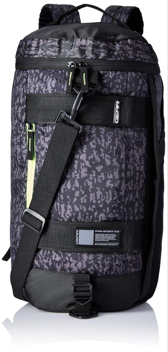 Gear Polyester Camo Maxis Water Resistant Hybrid Travel Duffle Backpack Gym