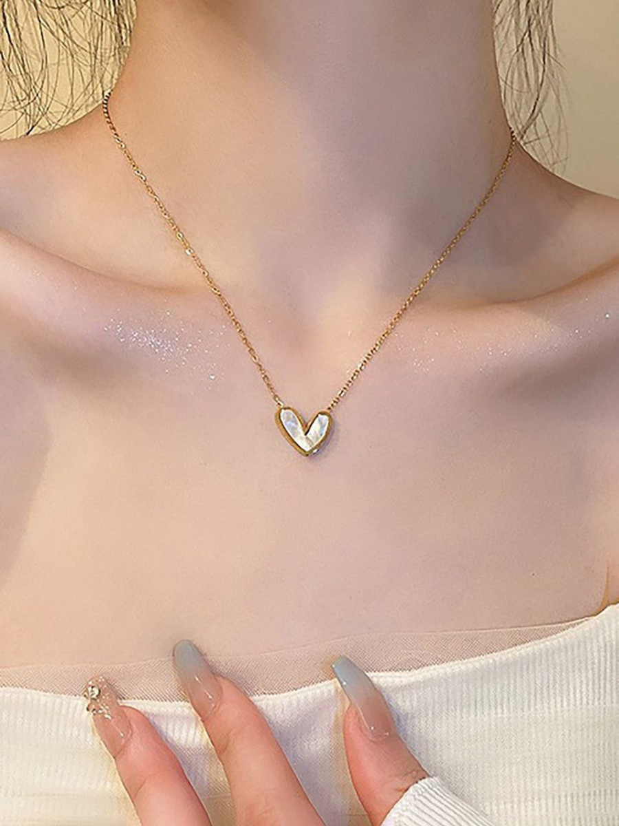 Heart Artificial Jewellery - Pendant Necklace Shop Now – Best Price in Indi