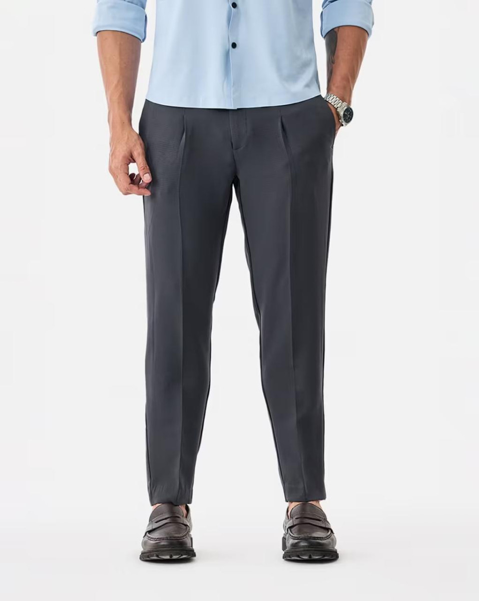 Snitch Men Relaxed Fit Pleated Trousers 1 099 – Best Price in India